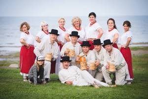 18143059_1141109976034446_1723472234_n